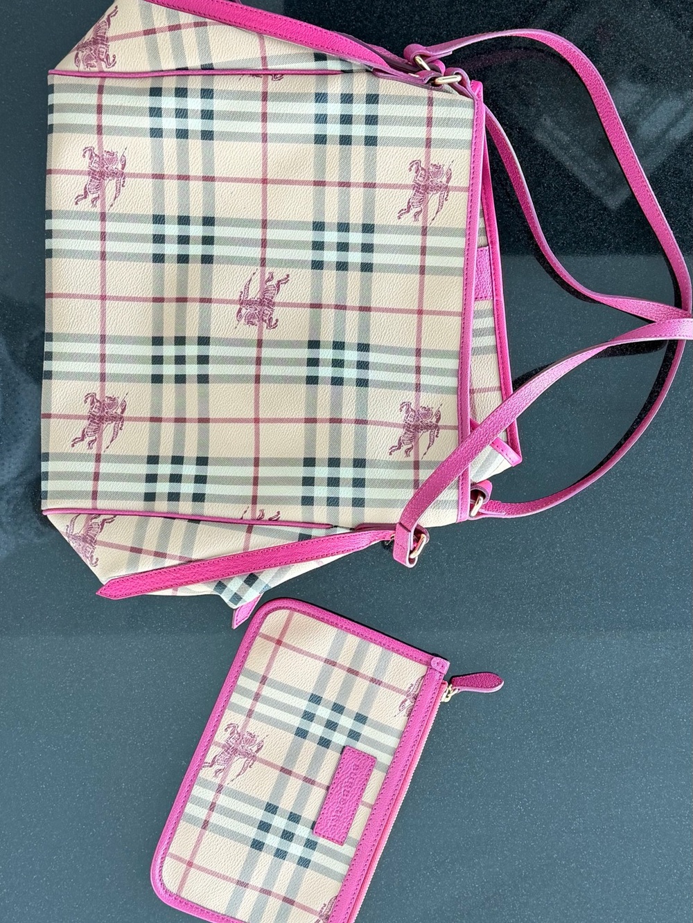 Burberry Haymarket Check Large Tote Bag with Matching Removable Pouch – Pink
